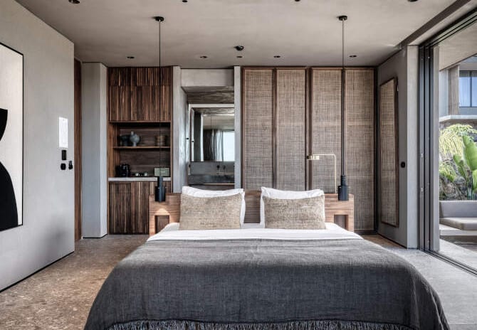 TROPICAL FAMILY PAVILION BEDROOM